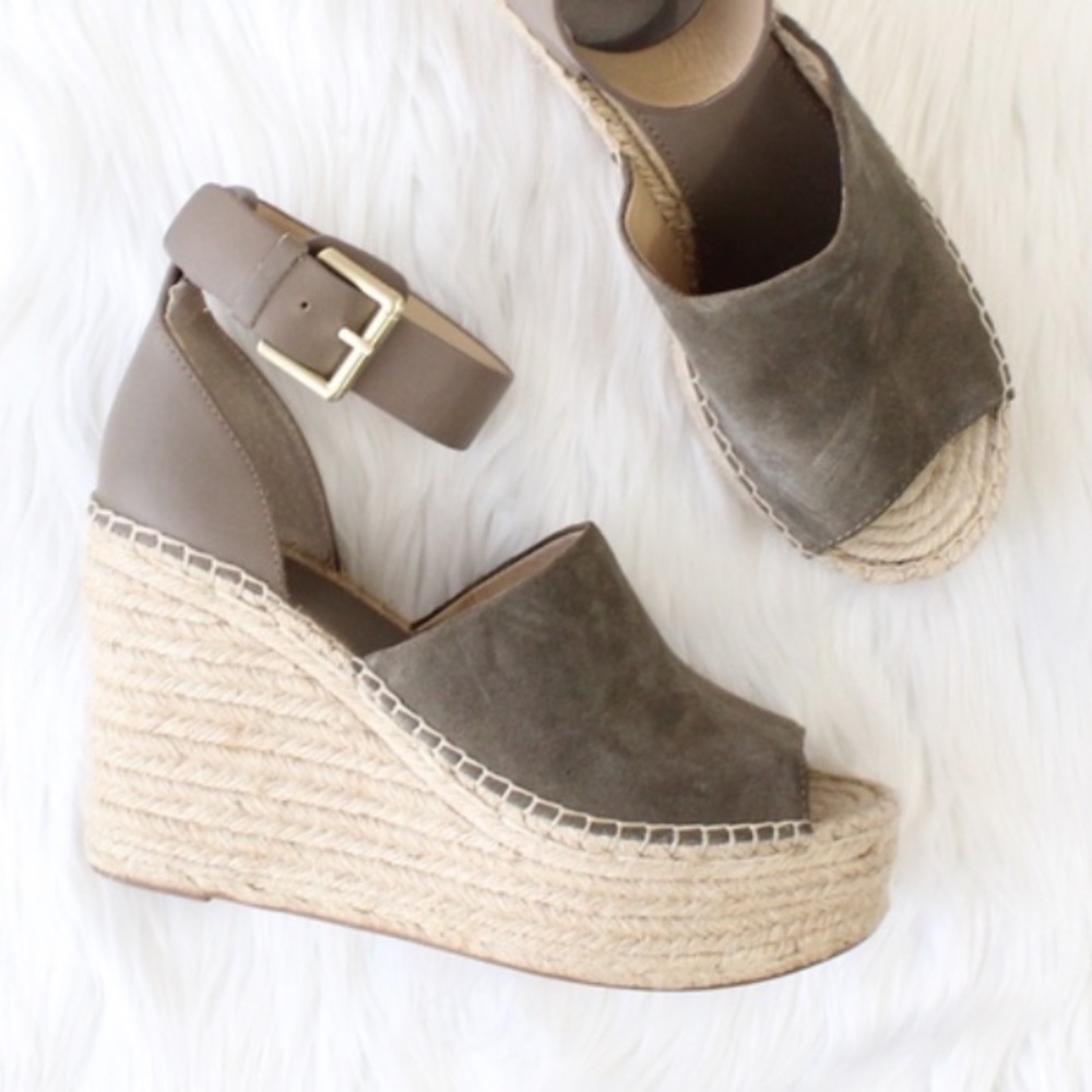 MARC FISHER Adalyn Espadrille Wedge Sandal in Grey